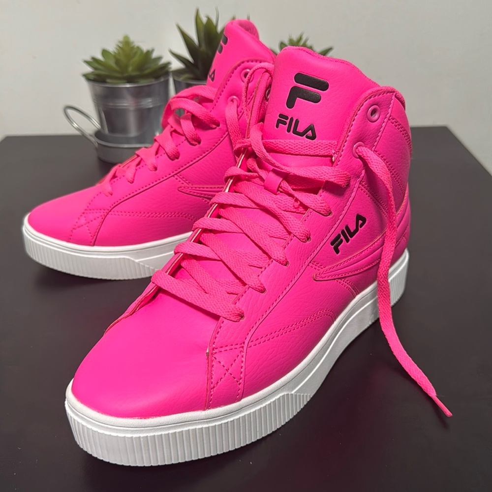 Brand new Fila